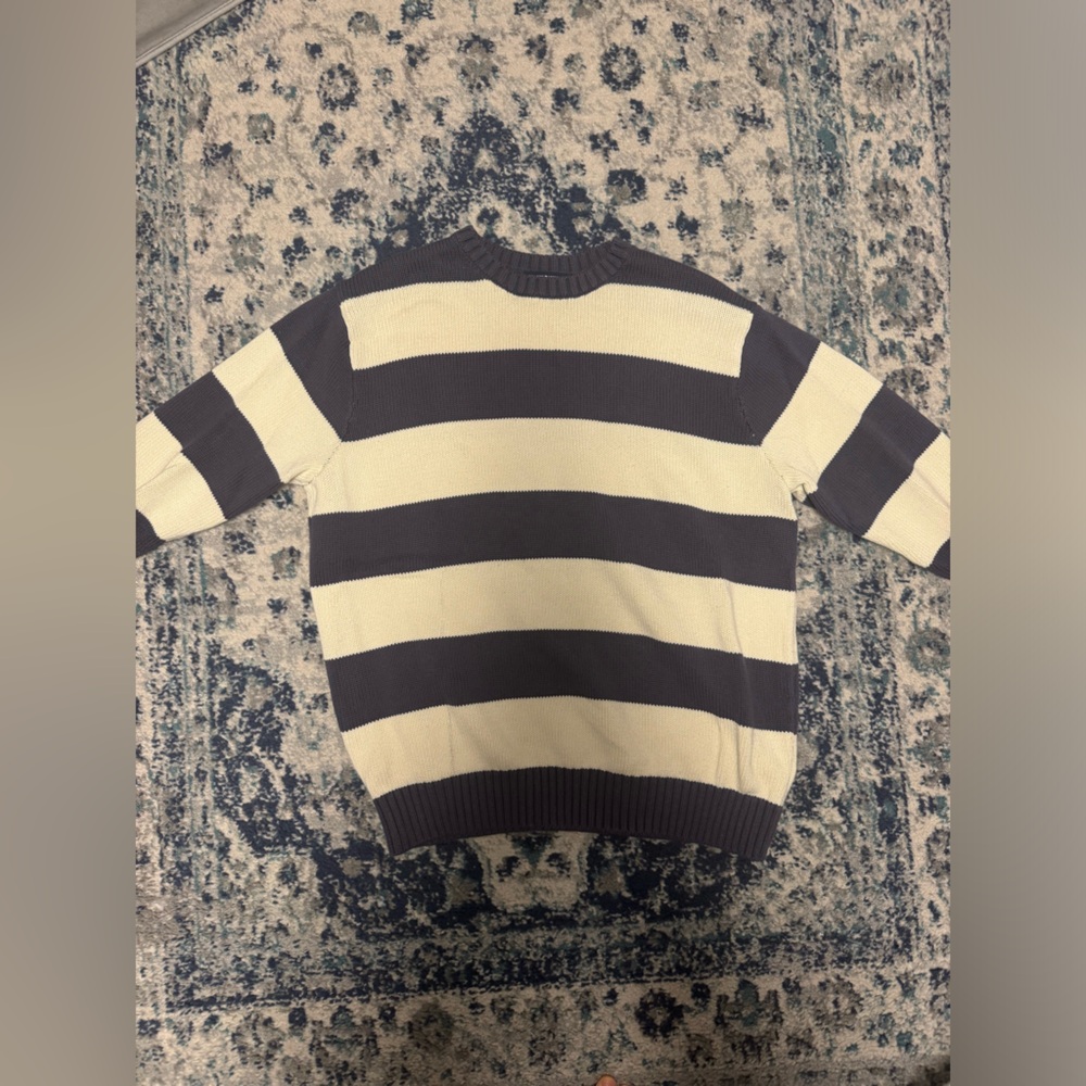 Brandy Melville Women's Cream and Blue Jumper